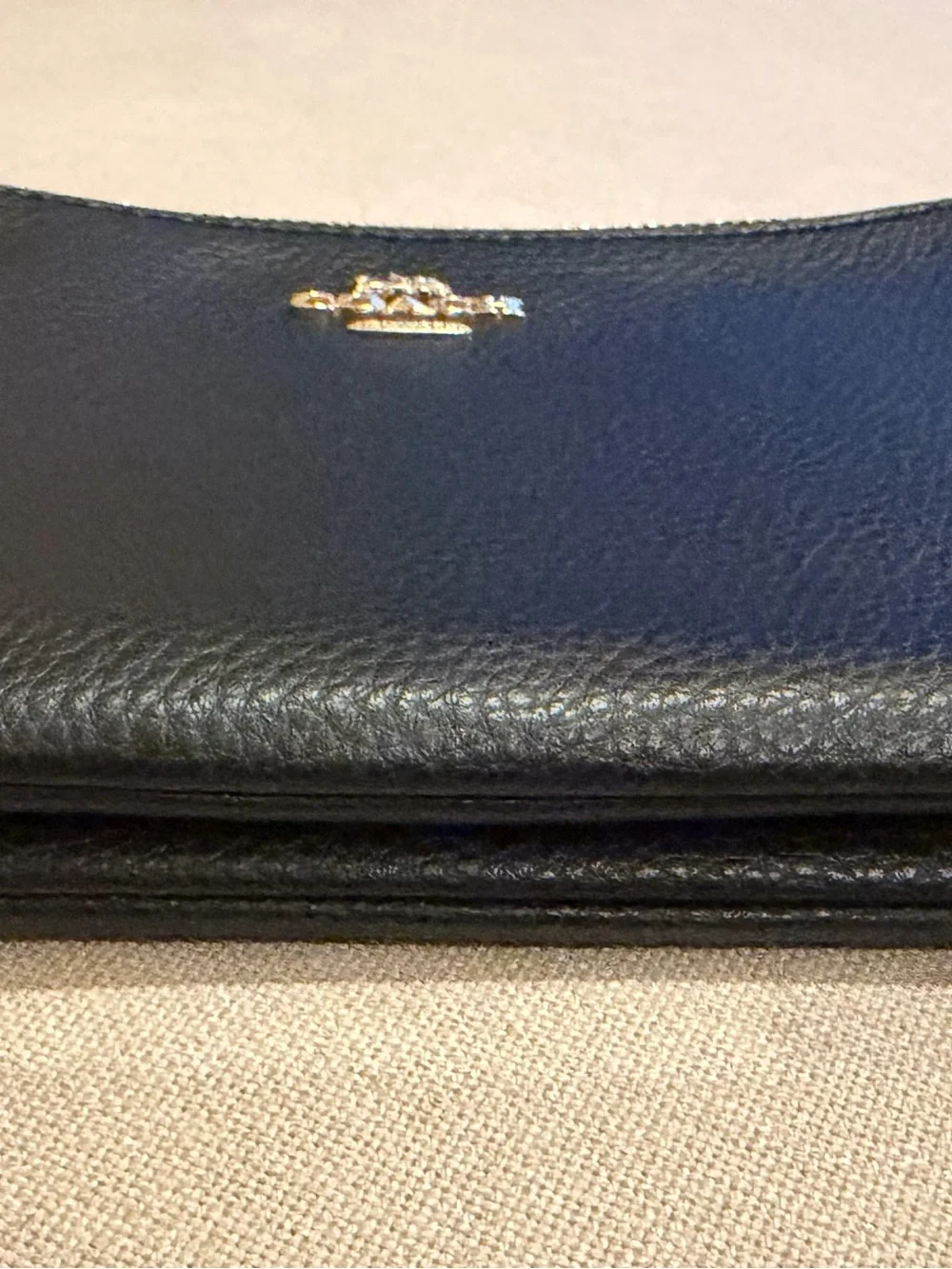 NWOT Coach Double Zip Black Pebbled Leather Wristlet with Gold Hardware
